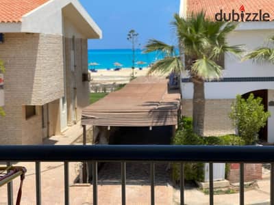 A very distinctive villa for rent directly from the owner in Diamond Beach Village, Coast K90, second row from the sea with a clear view of the sea, 4 air-conditioned bedrooms, 4 bathrooms, a large garden, all services, details, and prices in the description