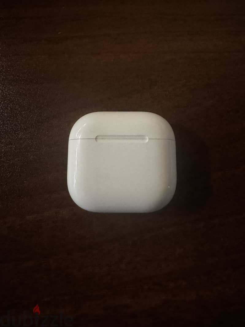 AirPods 4 3