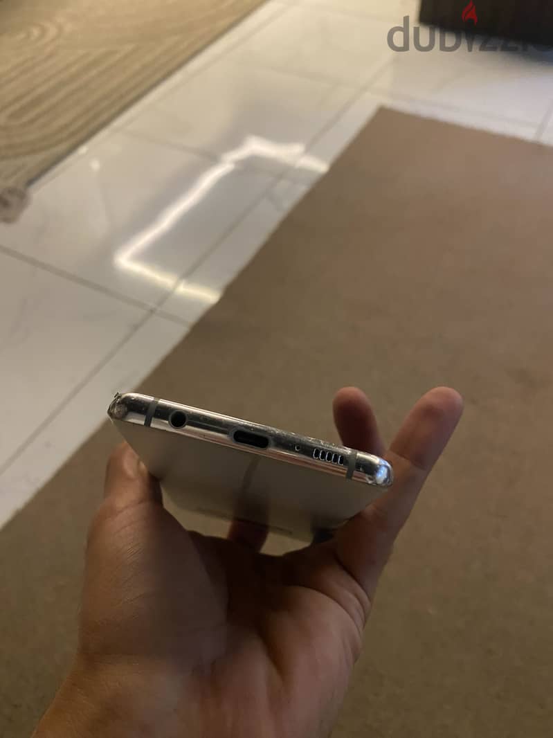 Samsung S10 Plus 4