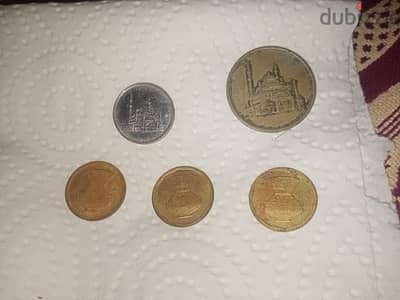 مجموعة عملات مصرية تذكارية قديمة (السبعينات والثمانينات) للهواة