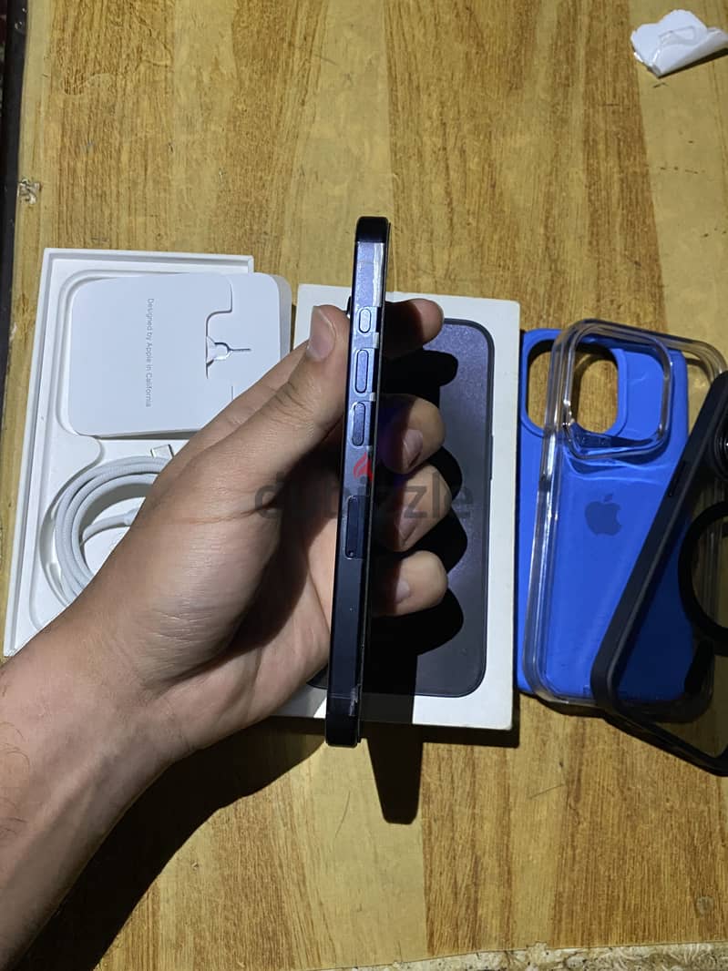 iPhone 15 pro 2