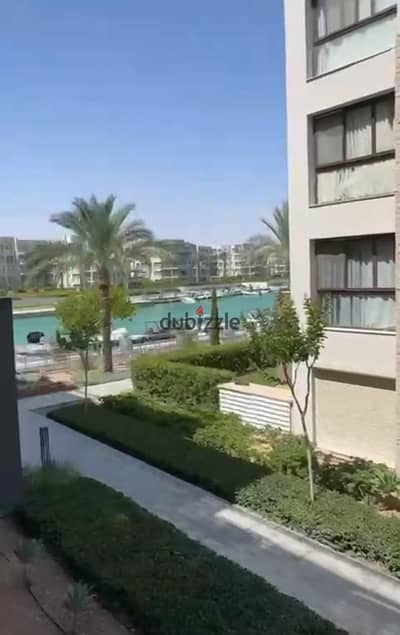 شاليه فندقي علي المارينا للايجار علي في مراسى