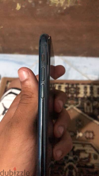 ايفون ١١ برو مساحه ٦٤