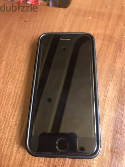 iPhone SE ايفون
