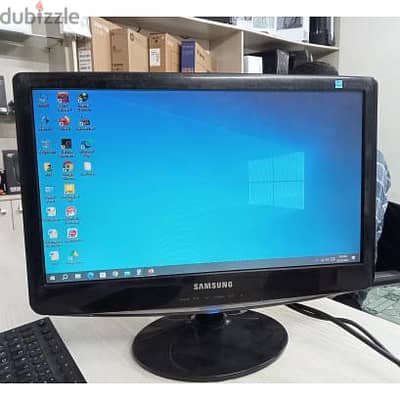 Samsung B1930N ، شاشة 19متحولة ليد
