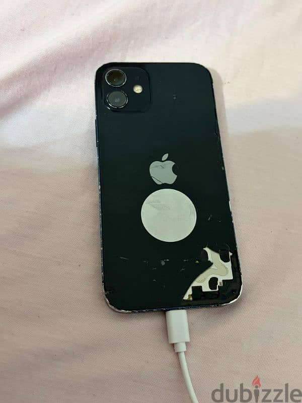 iPhone 12 4