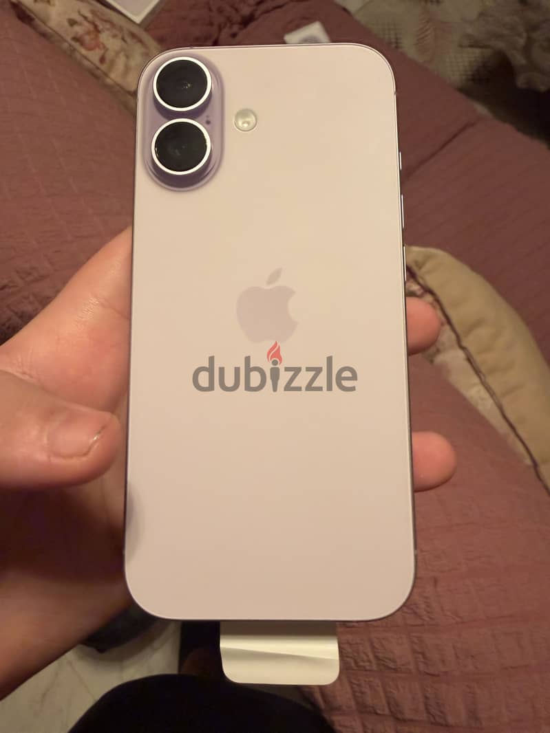 Apple - iPhone 17 2