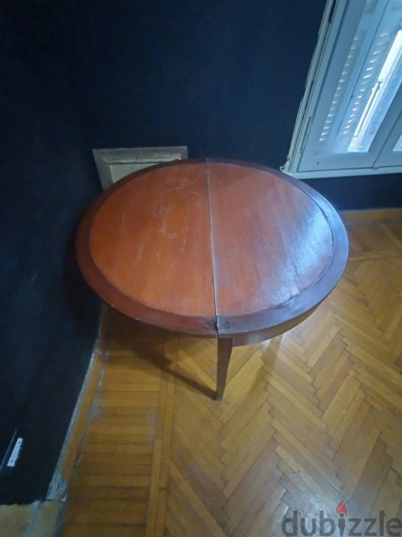 Multifunctional Table 1