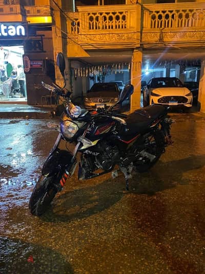 مكنه بنيلي سوبر سبورت Vlr 200 ss 2025