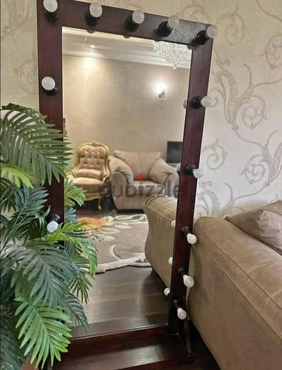 مرايا خشب مضيئه 130×180