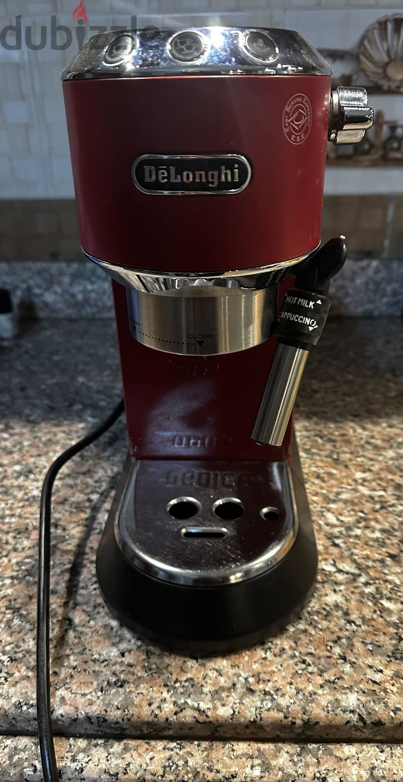 Delonghi Dedica Coffee Machine,red - EC685 2