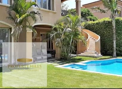 فيلا ستاندالون بمساحة ٤٥٠م متشطبة بالكامل وجاهزة للسكن ومعاها حمام سباحه