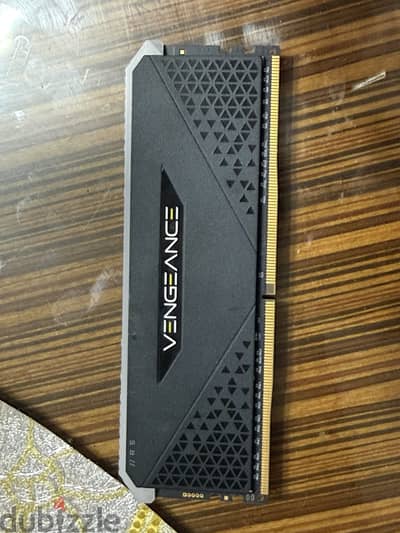 MSI TUF H610M DDR4 + Corsair 16GB 3200