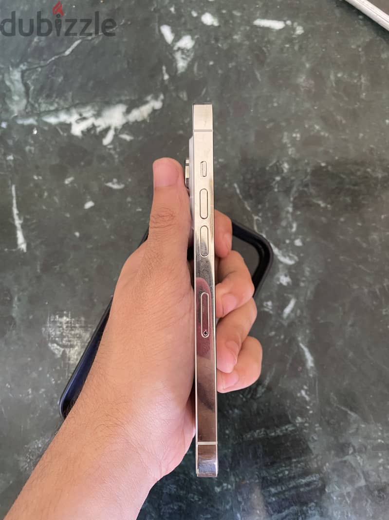 Apple - iPhone 14 Pro 3