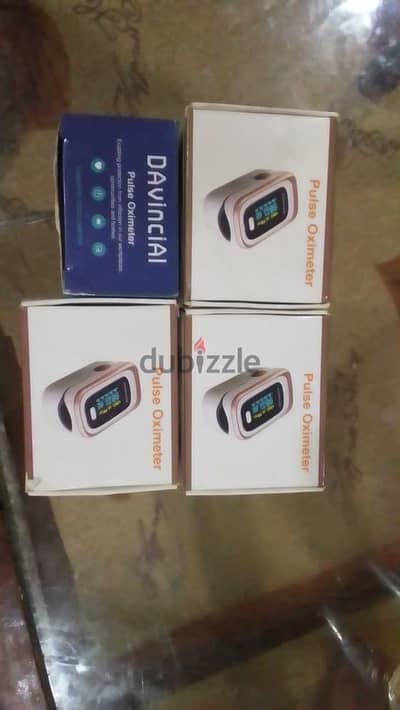 Pulse Oximeter DAVinciAI  الماركة: DAVinciAI الحالة: جديد بالكرتونة