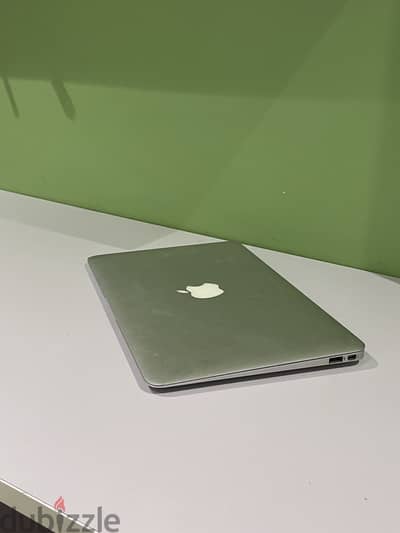MacBook Air model A1370