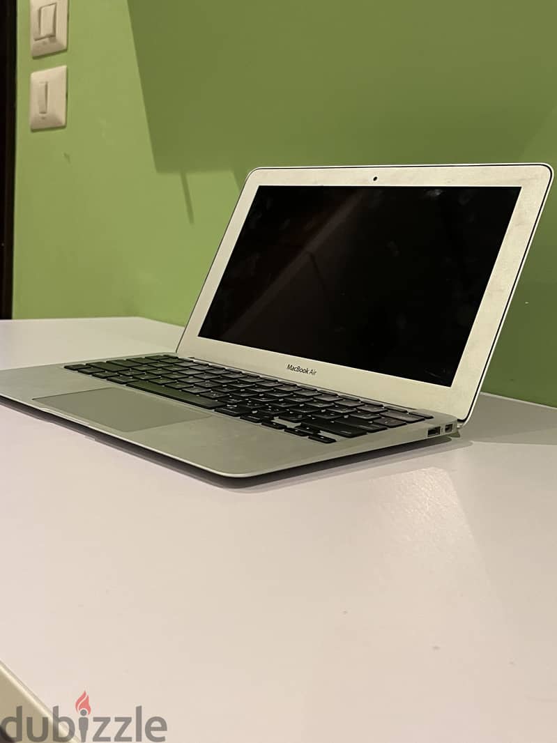 MacBook Air model A1370 1