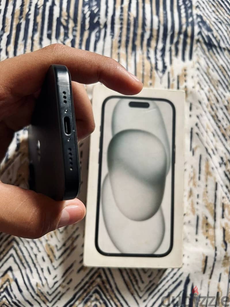 Apple - iPhone 15 4