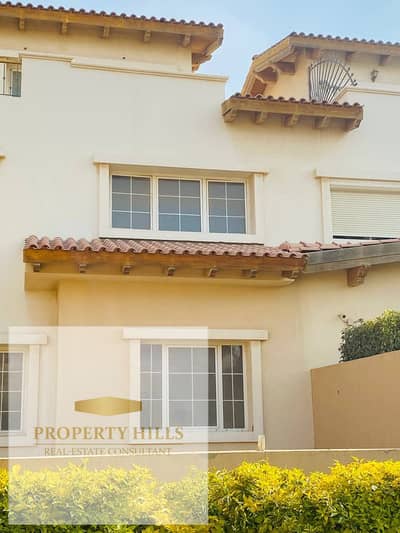 Last  villa Ready now for Urgent Sale in Hyde Park new Cairo next to mivida