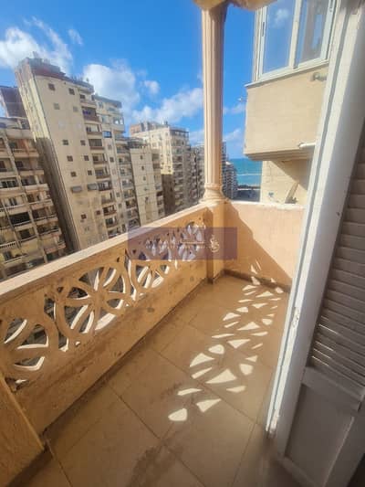شقة سكنية للبيع ١٢٥ متر بشارع محمد نجيب