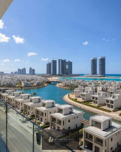 استلام فورى ب20% علي البحر و اللاجون  متشطبة شقه للبيع فى مزارين بجوار ابراج العلمين و بالقرب من الحى اللاتينى و مارينا mazarine new alamein , marina