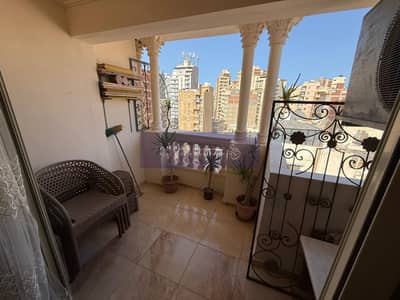 شقة سكنية للبيع  176 م في لوران متفرع من شارع الإقبال