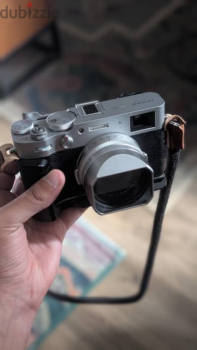 Fujifilm X100V mint condition + Tele Conversion Lens