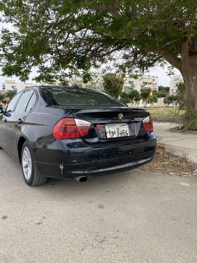 BMW 320i 2006 بي ام دبليو حاله ممتازه