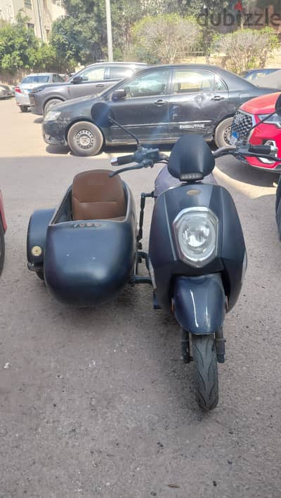 Glide G1 with sidecar