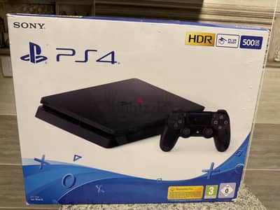 بحالة الزيرو PS4 slim 500 gb
