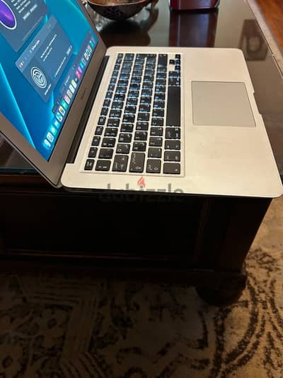 MacBook Air 13” 2015 i5 SSD – Excellent Condition