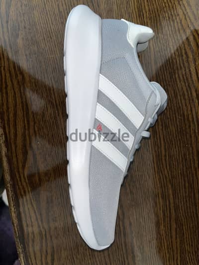 اديداس اصلي adidas lite racer 3.0 مقاس ٤٢ اوروبي