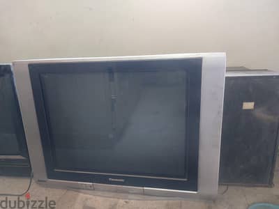 تلفزيون Panasonic ٢٦ بوصة و تلفزيون ناشيونال ٢٤ بوصة