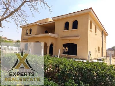 For a commercial price, Villa Model A, larger buildings 660m, unfinished for sale in Madinaty