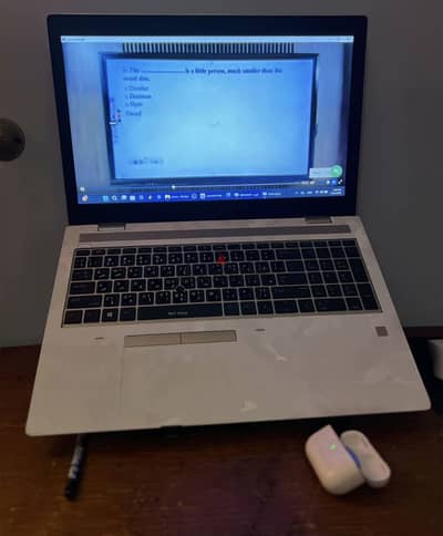 Laptop hp probook650  core i5 8gt 256ssd sceren 15*6 8ram windows11 sc
