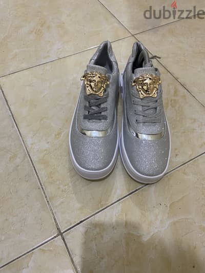 Versace 43