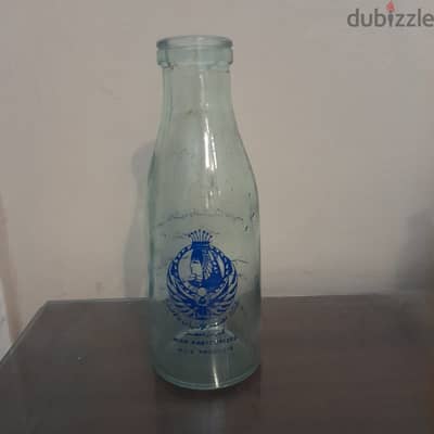 زجاجة البان من الزمن الجميل - بحالة ممتازة جدا -يسعر 200 جنيه