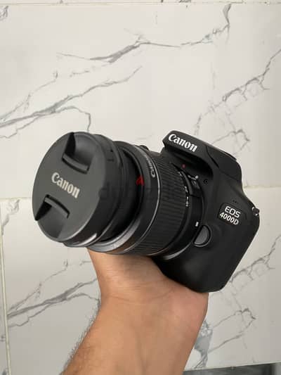 Canon 4000D