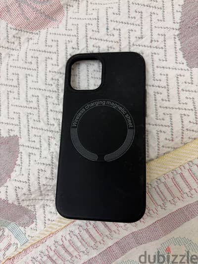Iphone 12 used cases