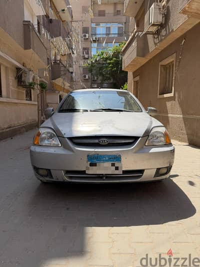 كيا ريو 2 فابريكا بالكامل معادا العتب موديل 2003 للبيع مانيوال