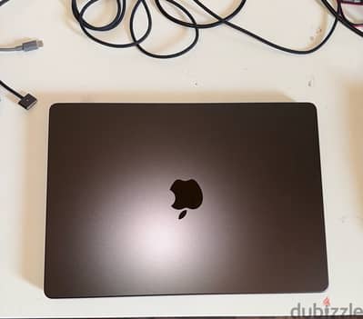 macbook pro 14