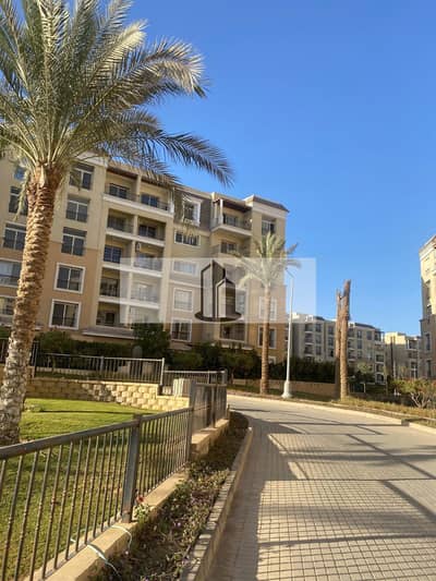 Apartment for sale in Sarai, in the prestigious S2 phase of the compound, with a stunning view overlooking the Hub. A great cash deal directly from th