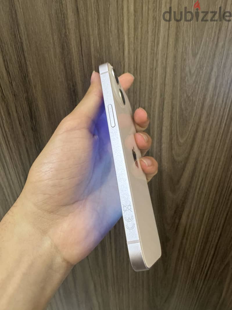 iPhone 13 3