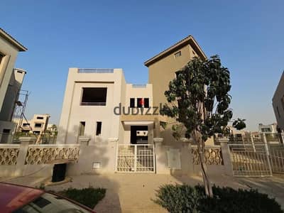 فيلا ريسيل في بالم هيلز جولف اكستنشن بفيو مفتوح على لاند سكيب