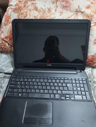 لابتوب ديل Dell Inspiron 3521 بحالة ممتازة للدراسة والتصفح