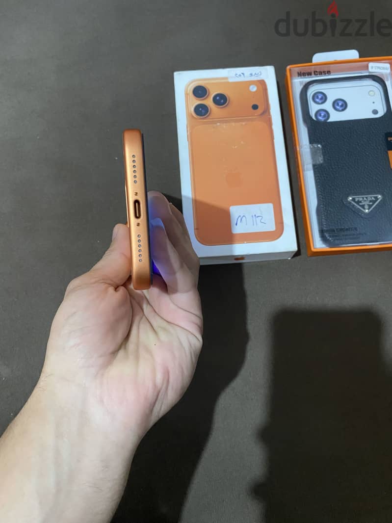 Apple - iPhone 17 Pro Max 1