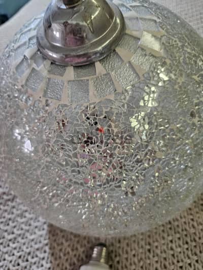 نجفة موزاييك زجاجية راقية (بحالة الزيرو)