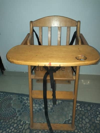 كرسي طعام اطفال خشب طبيعى عمولة