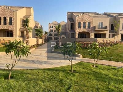 تاون هاوس كورنر للبيع في جرين سكوير المستقبل سيتي - فيو لاندسكيب وبحيرة - واجهة بحرية