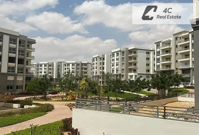 Double view and Direct on landscape Apartment 3 bedrooms ready to move for sale in Park Corner phase Hyde Park at price 1 million less than price
